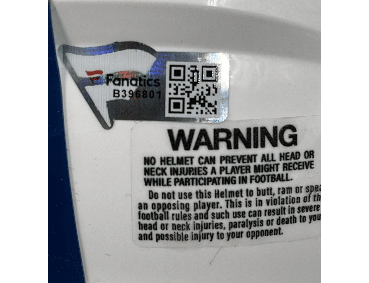 Darius Leonard Signed Indianapolis Colts Speed Mini Helmet [B396801] &ndash; Trace 'n Chase | Trading Cards and Memorabilia &ndash; Shop Trading Cards, Autographs and Supplies