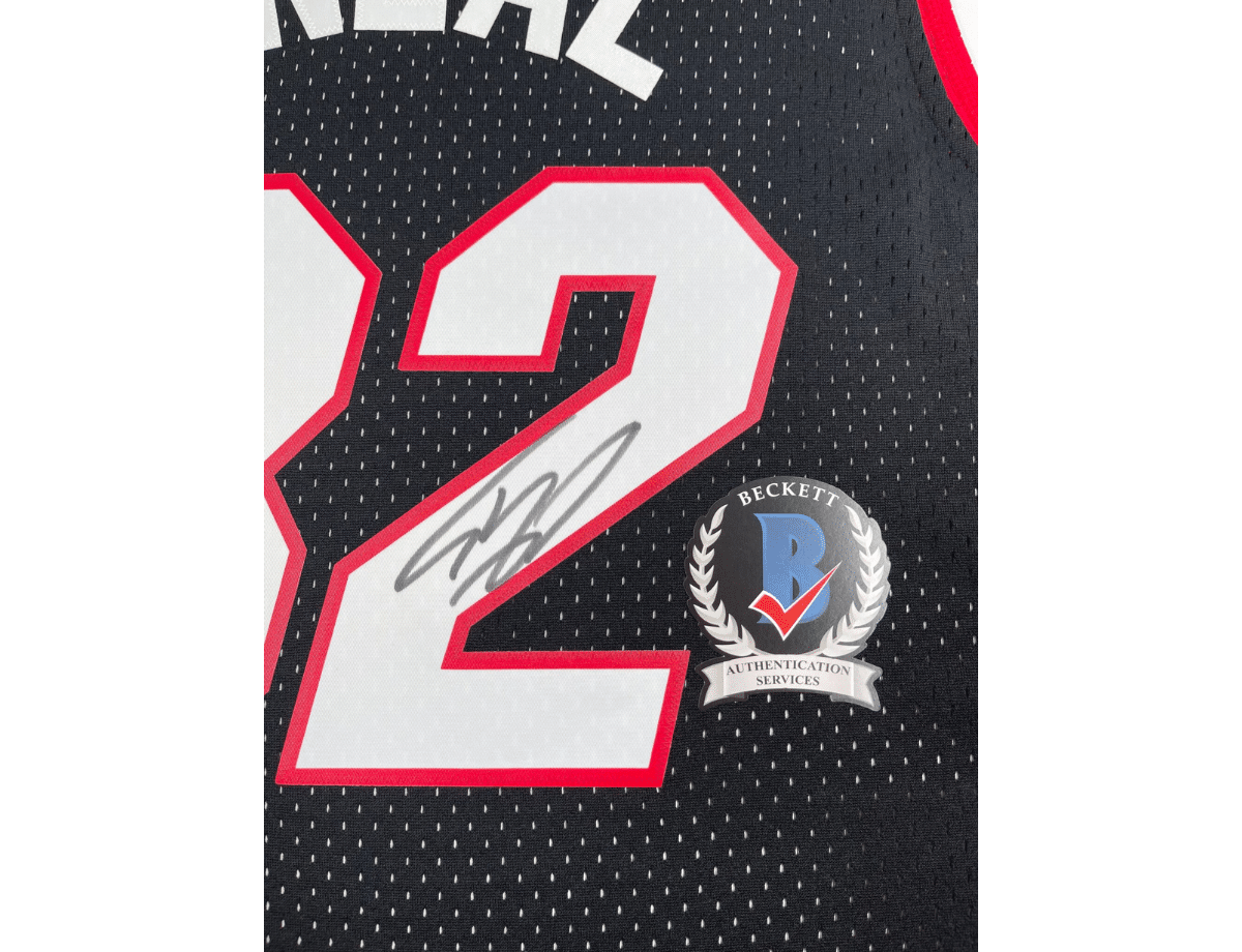 Shaquille O'neal Miami Heat 2005-06 Authentic Signed Mitchell & Ness Swingman Jersey [BAS WP79095] &ndash; Trace 'n Chase | Trading Cards and Memorabilia &ndash; Shop Trading Cards, Autographs and Supplies